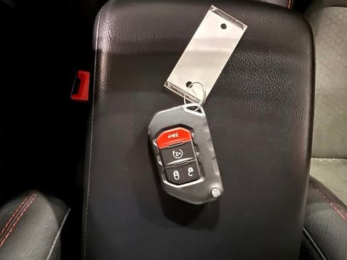 Used 2019 Jeep Wrangler Rubicon w/ Uconnect 4C Nav & Sound Group image 42