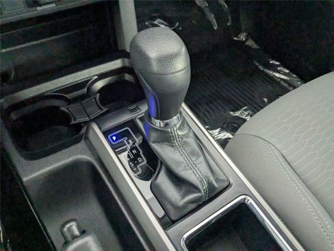 Used 2019 Toyota Tacoma SR5 RWD image 24