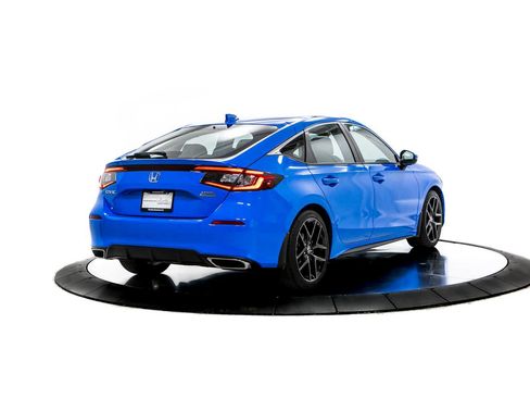 Used 2024 Honda Civic Sport Touring image 7
