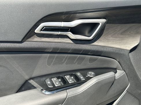 Certified 2024 Kia Sportage X-Line AWD/4WD image 16