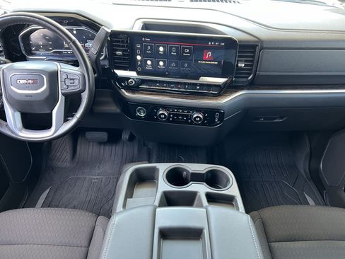 Used 2022 GMC Sierra 1500 Elevation w/ LPO, Elevation Black Package AWD/4WD image 32