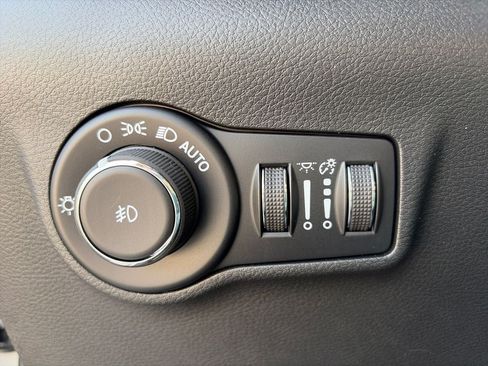 New 2026 Jeep Compass Limited AWD/4WD image 22