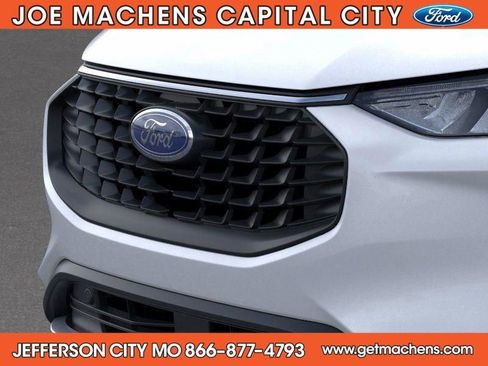 New 2026 Ford Escape Active w/ Cold Weather Package image 18