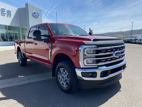 Used 2024 Ford F250 Lariat w/ FX4 Off-Road Package image 20