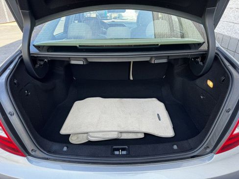Used 2013 Mercedes-Benz C 300 4MATIC Sedan image 8