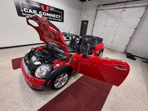 Used 2014 MINI Cooper Convertible FWD image 46