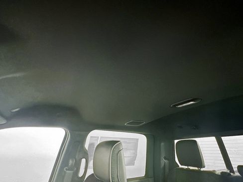 New 2025 RAM 2500 Laramie AWD/4WD image 14