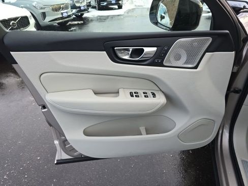 New 2026 Volvo XC60 B5 Ultra w/ Protection Package Premier AWD/4WD image 22