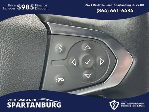 Used 2023 Chevrolet Traverse Premier image 23