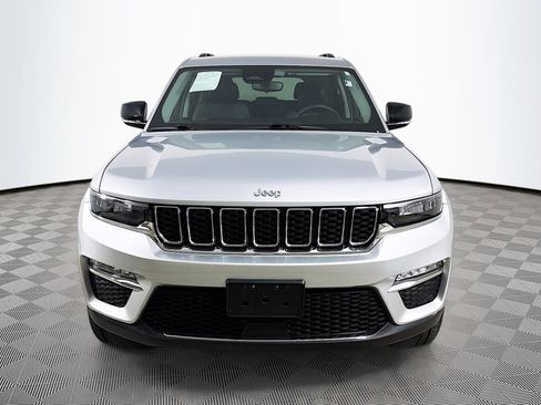 Used 2023 Jeep Grand Cherokee Limited AWD/4WD image 2