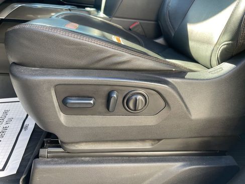 Used 2022 GMC Sierra 2500 AT4 w/ AT4 Premium Plus Package image 28