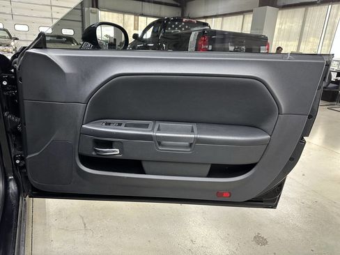 Used 2012 Dodge Challenger R/T image 14