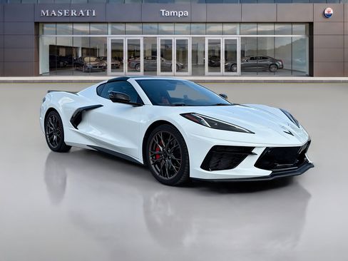 Used 2024 Chevrolet Corvette Stingray Preferred Cpe w/ Z51 Performance Package RWD image 1
