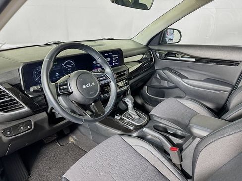Certified 2024 Kia Seltos S AWD/4WD image 9