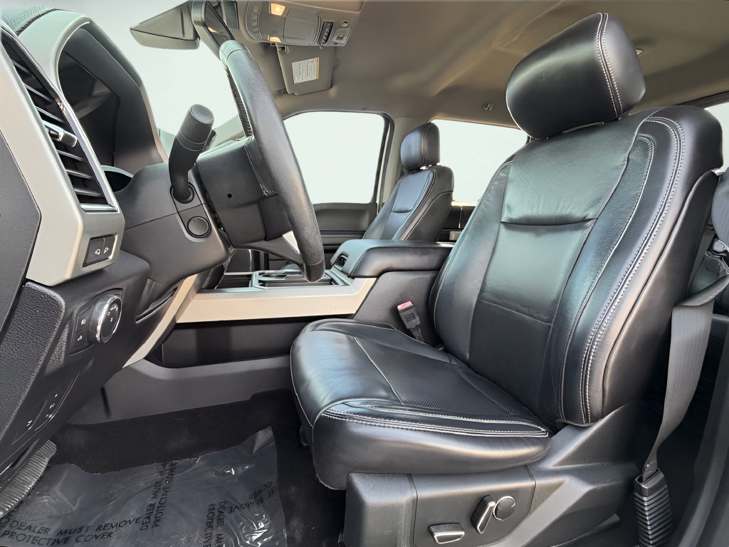 Used 2019 Ford F250 Lariat w/ Lariat Ultimate Package AWD/4WD image 23