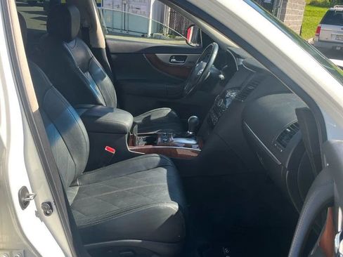 Used 2014 INFINITI QX70 AWD w/ Premium Package image 22