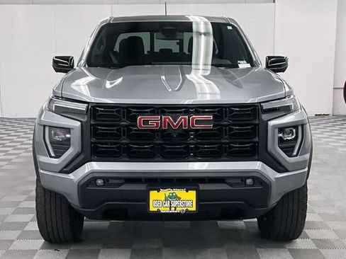 Used 2024 GMC Canyon Elevation w/ Convenience Package AWD/4WD image 4