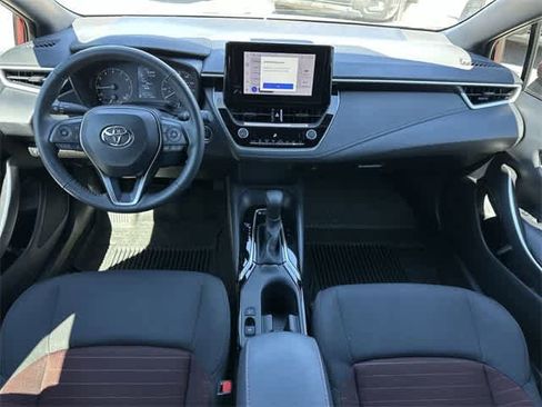 Used 2023 Toyota Corolla SE image 12