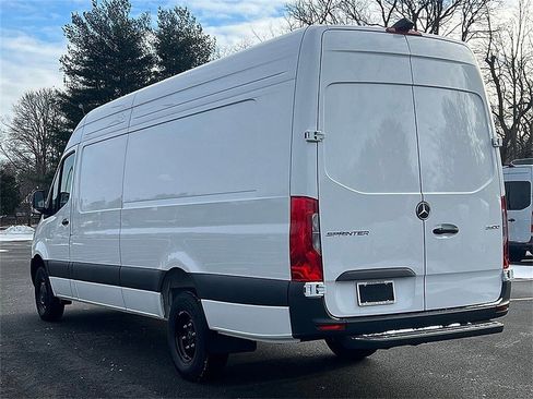 New 2025 Mercedes-Benz Sprinter 3500 image 4
