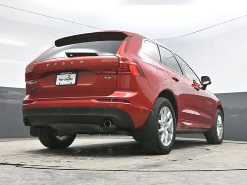 Used 2018 Volvo XC60 T5 Momentum w/ Convenience Package image 37