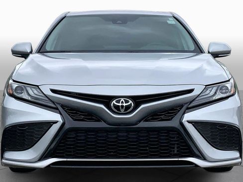 Certified 2022 Toyota Camry XSE FWD image 4