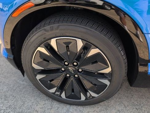 New 2026 Chevrolet Blazer EV RS w/ Super Cruise Package image 3