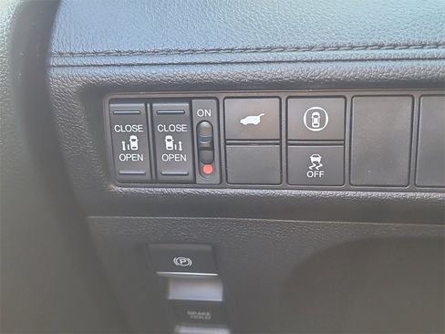 Used 2024 Honda Odyssey EX-L image 27