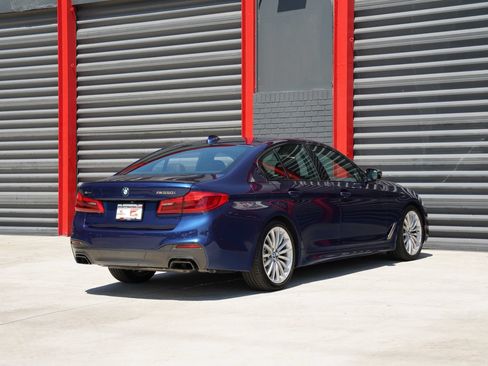 Used 2020 BMW M550i xDrive w/ Dynamic Handling Package AWD/4WD image 10