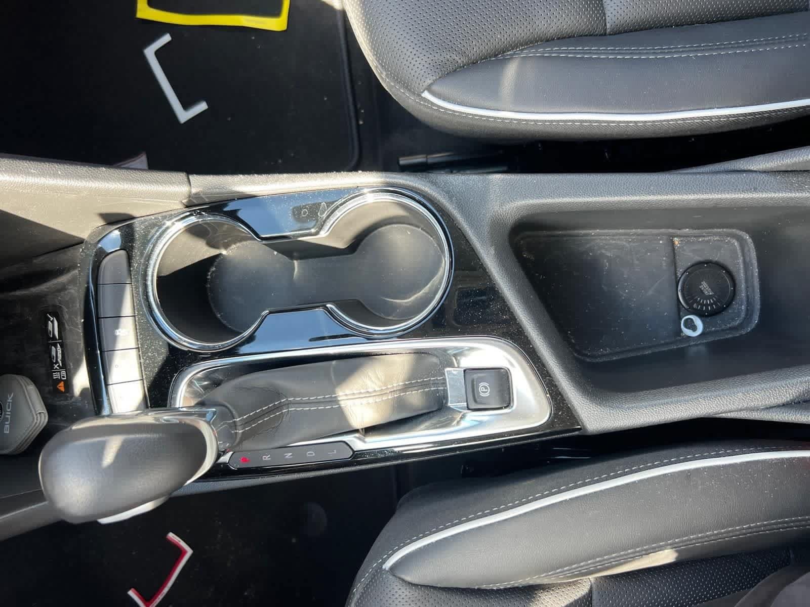 Used 2024 Buick Encore GX Avenir w/ Avenir Technology Package AWD/4WD image 21