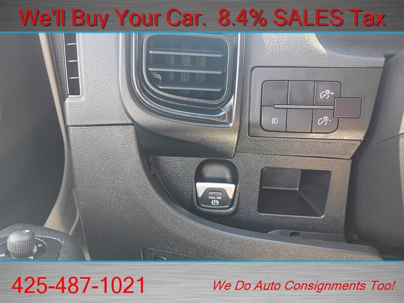Used 2025 RAM ProMaster 2500 w/ Convenience Group FWD image 28