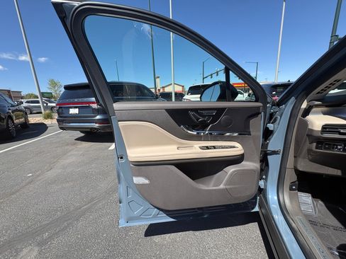 Used 2023 Lincoln Corsair AWD w/ Equipment Group 101A image 16