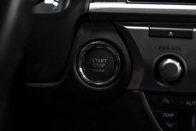 Used 2016 Lexus ES 350 w/ Ultra Luxury Package FWD image 22