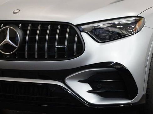New 2025 Mercedes-Benz GLC 63 AMG S image 9