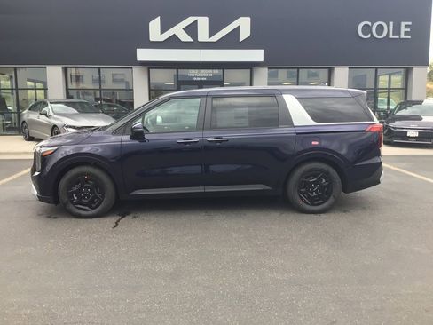 New 2026 Kia Carnival LX image 3