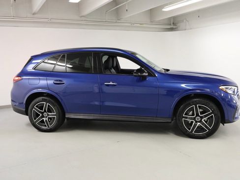 New 2025 Mercedes-Benz GLC 300 4MATIC image 4