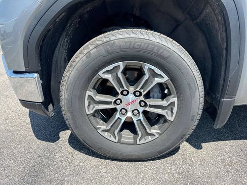 Certified 2025 GMC Sierra 1500 SLT AWD/4WD image 10