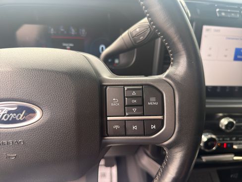Used 2024 Ford F250 Lariat w/ Lariat Ultimate Package AWD/4WD image 37