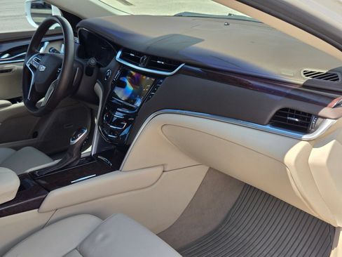 Used 2016 Cadillac XTS Luxury w/ Driver Awareness Package FWD image 29