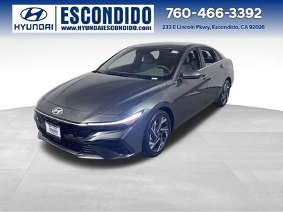 New 2025 Hyundai Elantra SEL