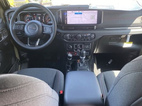 New 2025 Jeep Wrangler Rubicon w/ Technology Group image 34