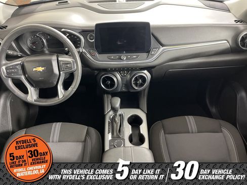 Used 2023 Chevrolet Blazer LT w/ Midnight/Sport Edition image 18