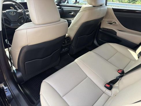 Used 2020 Lexus ES 350 w/ Premium Package FWD image 16