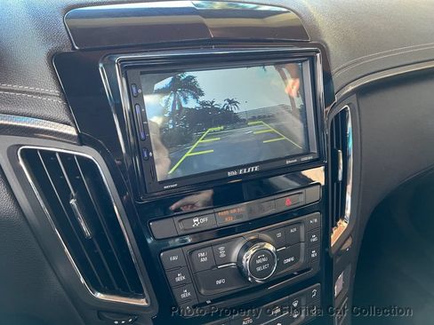 Used 2011 Cadillac CTS Performance w/ CTS Appearance Package AWD/4WD image 39