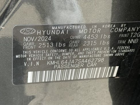 Used 2025 Hyundai Sonata SEL FWD image 28