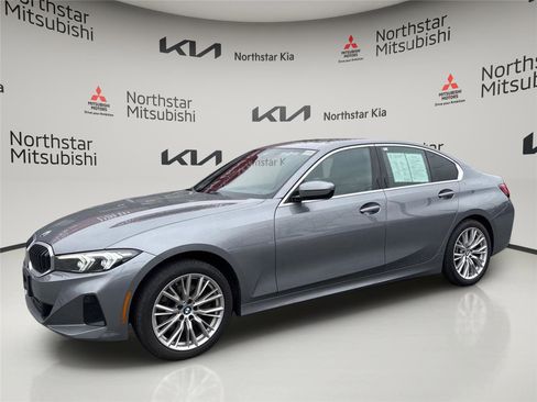 Used 2024 BMW 330i xDrive 330i xDrive w/ Convenience Package image 2