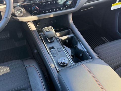 New 2026 Nissan Pathfinder Rock Creek AWD/4WD image 26