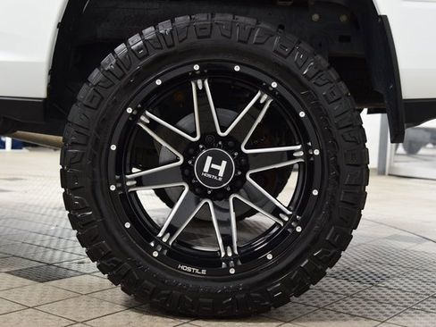 Used 2023 RAM 2500 Laramie w/ Night Edition image 24