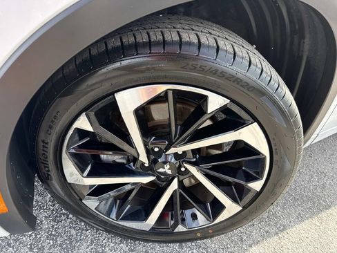 Used 2022 Mitsubishi Outlander SEL AWD/4WD image 10
