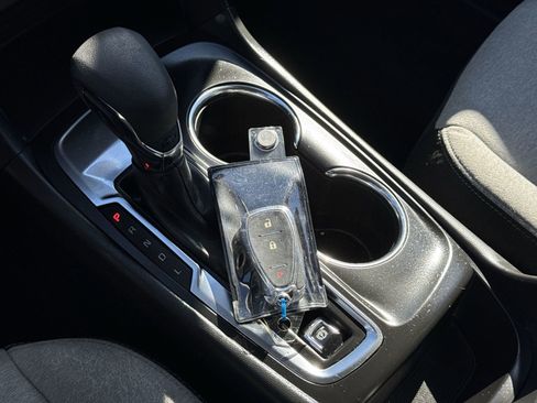 Used 2024 Chevrolet Equinox LS image 35