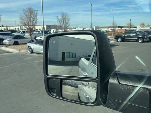 New 2026 RAM 2500 Laramie w/ Night Edition AWD/4WD image 24